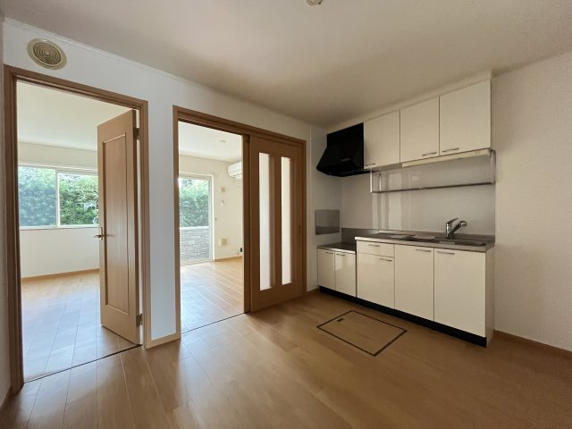 ハイドランジア　２番館の居間・リビング