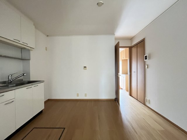 ハイドランジア　２番館の居間・リビング