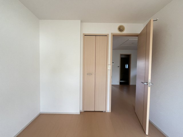 スノーメイデン　Ⅲの洋室