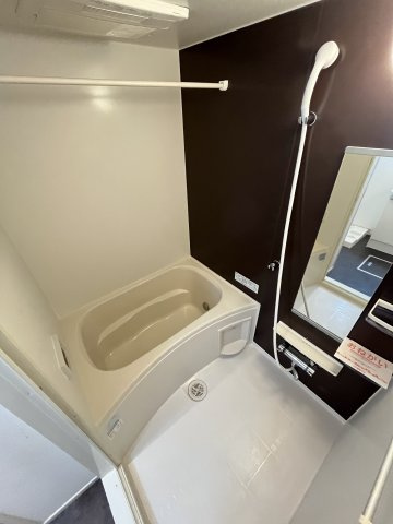 エレガントヴィエⅧの浴室