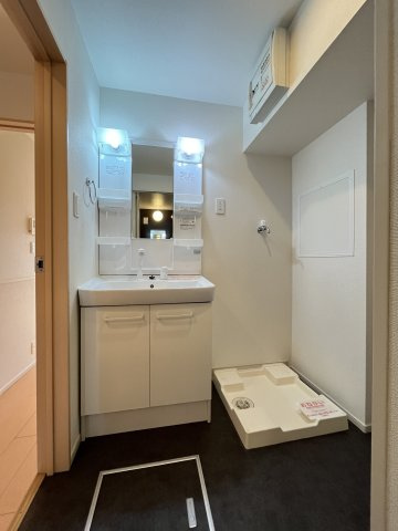 エレガントヴィエⅧの洗面所