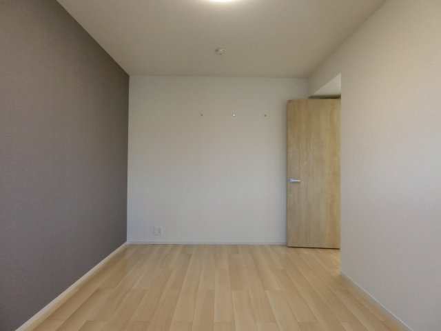 ブルーオーシャン・レジデンスＢの洋室