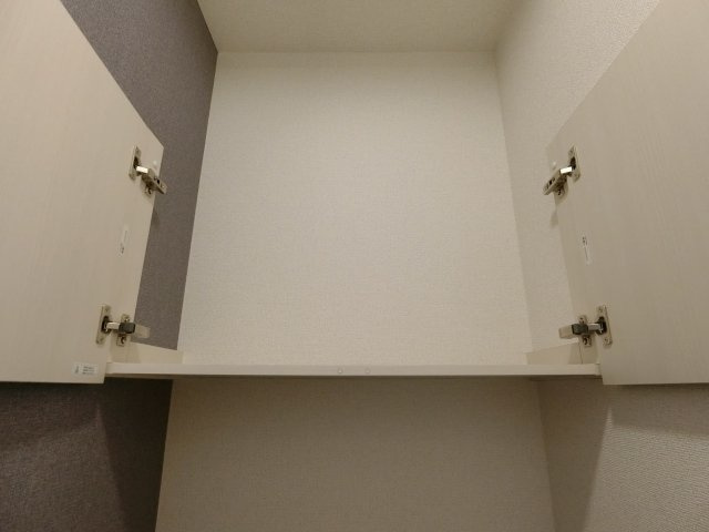 ブルーオーシャン・レジデンスＢの収納