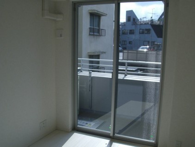 【バルコニー】 | パークホームズ中野南台ステーションテラス