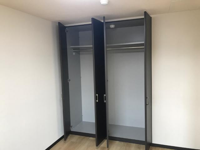 【収納】 | サンフィット北野Ⅰ | 南洋室収納