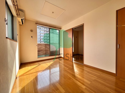 【居間・リビング】 | サンセリテ博多駅南2 | アレンジ自由自在の広々空間です！