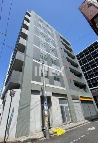 横浜市西区岡野１丁目の賃貸マンションの外観