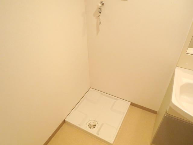 リバーハウスキヘイのその他|室内に洗濯機置き場があります☆