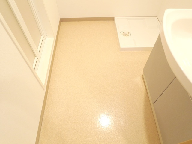 リバーハウスキヘイの洗面所|脱衣スペース完備です(#^^#)