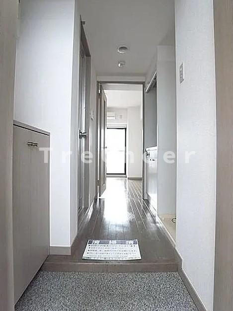 日神パレステージ新宿御苑の玄関