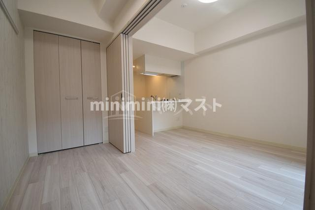 プレサンス立売堀ベルヴィルの居間・リビング