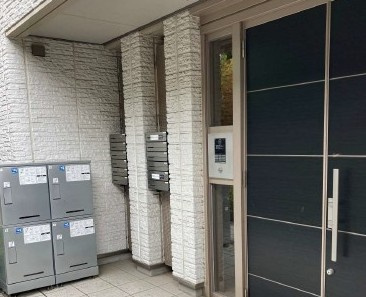 【エントランス】