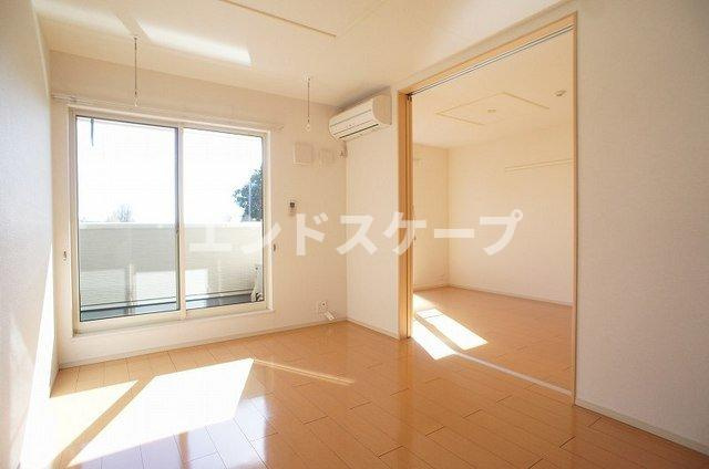 メゾン　Ｗｉｓｔｅｒｉａの居間・リビング|高崎、前橋のお部屋探しはエンドスケープまで！お客様の理想お聞かせ下さい♪