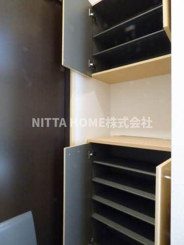 マーブルスカイ	のその他|シューズボックスは上段・下段にあります♪