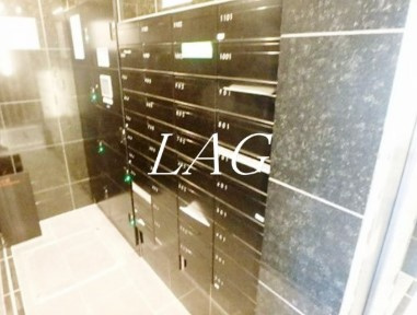 【その他共用部分】 | イアース西日暮里 | 集合ポストになります。