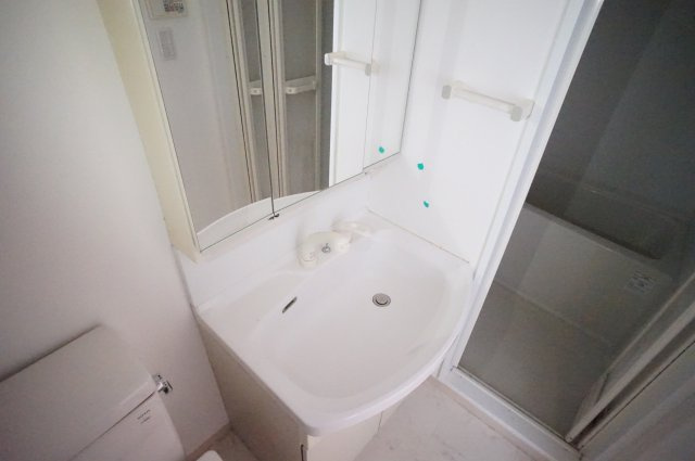 Humanハイム幕張本郷の洗面所|広い洗面スペース※写真は別タイプのお部屋です。