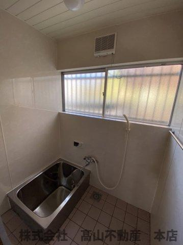 自由ケ丘南・N邸の浴室