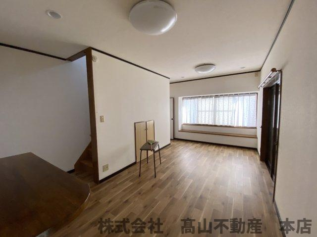 自由ケ丘南・N邸の居間・リビング