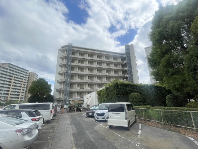 検見川パークマンションB棟の駐車場|共用部・駐車場