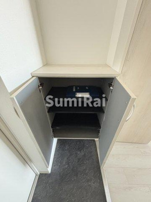 【その他】 | リヴィアスコウベクレスト