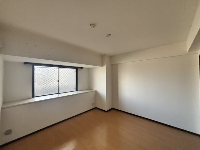 アーデンコート住吉川の居間・リビング