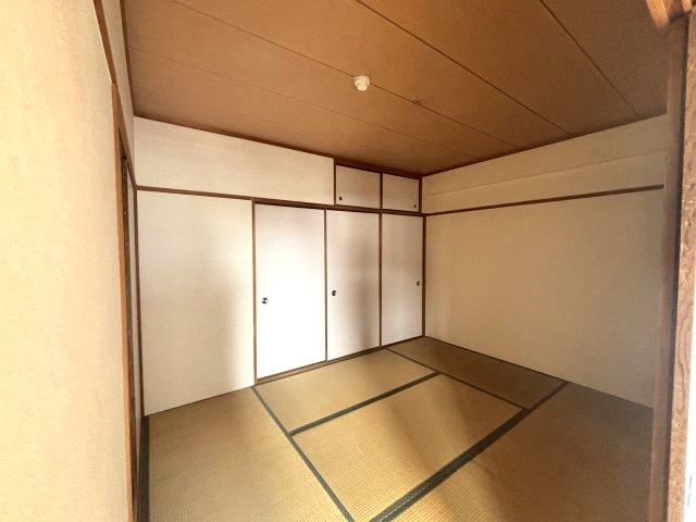 アーデンコート住吉川の和室