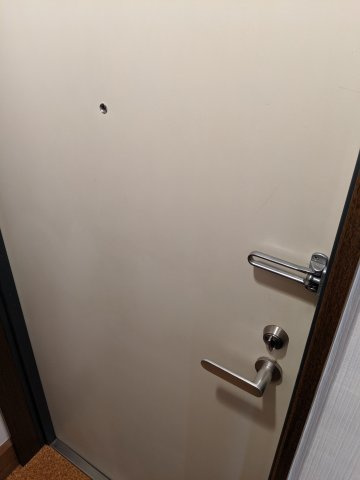 リバーコートの玄関