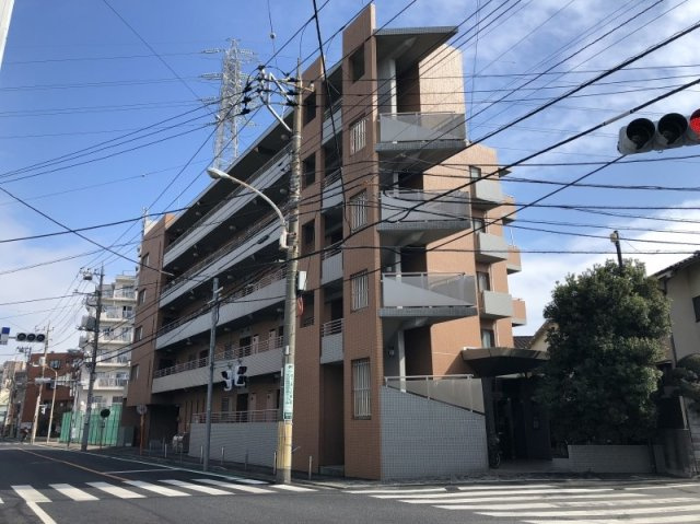 足立区西新井本町３丁目の賃貸マンション