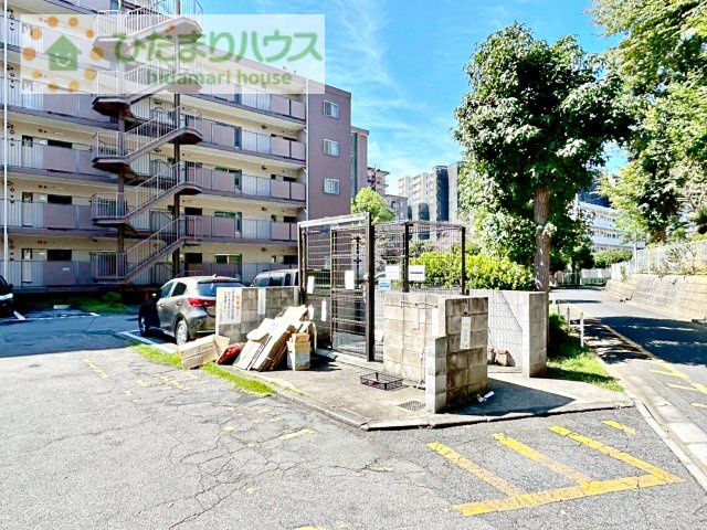 【設備】 | ハイマート天王台Ｂ棟 | ゴミ集積所は建物外にあり、臭いも気になりません♪