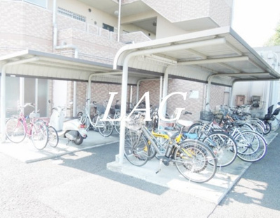 【その他共用部分】 | リベルテ | 駐輪場です。