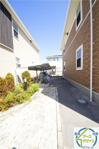 トレス　プラティーノ　トレスのエントランス