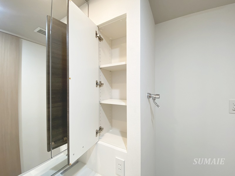 コンフォリア大宮の洗面所|脱衣所収納☆