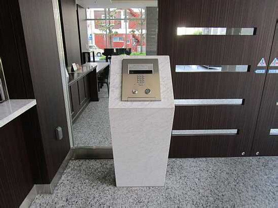 【エントランス】