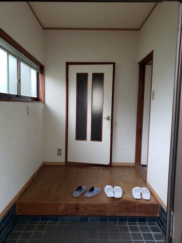 桜井市金屋の玄関