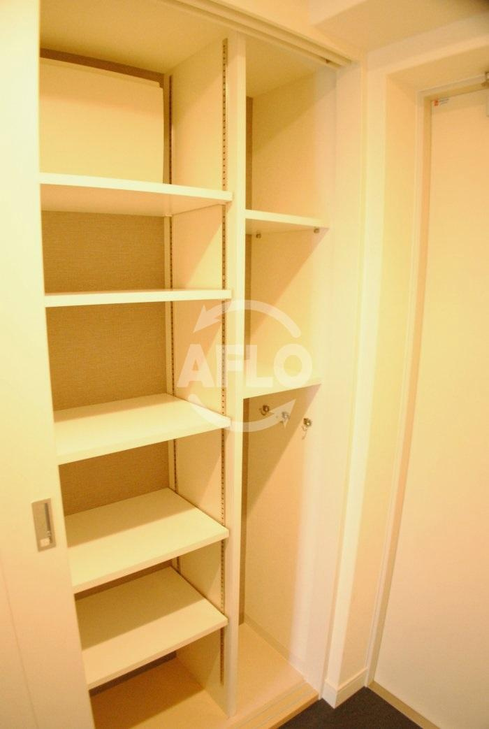 ドゥーエなんば南の収納