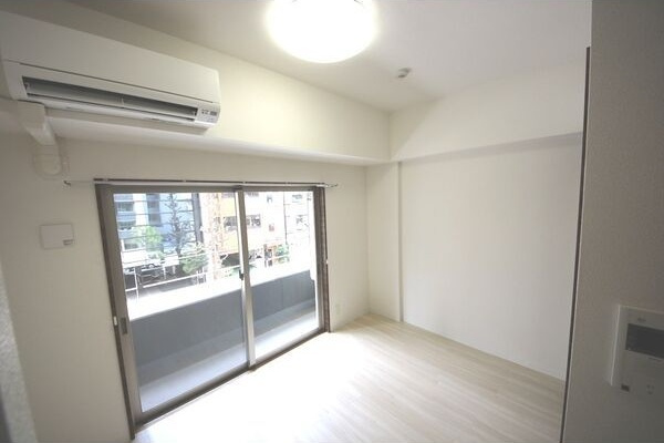 ライブコート丸の内の内装