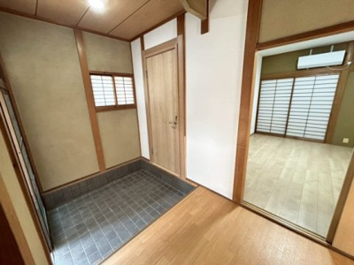 【玄関】 | 今堅田②　貸店舗事務所　Ｉ邸