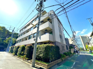 【外観】 | ハウスクリーニング完了しました！
ご自宅から現地まで、当社スタッフがお車にて、「お迎え・お送り」をしております。ぜひお気軽にお問い合わせくださいませ♪