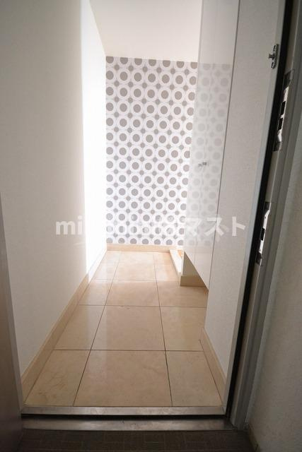 セイワパレス夕陽丘の玄関