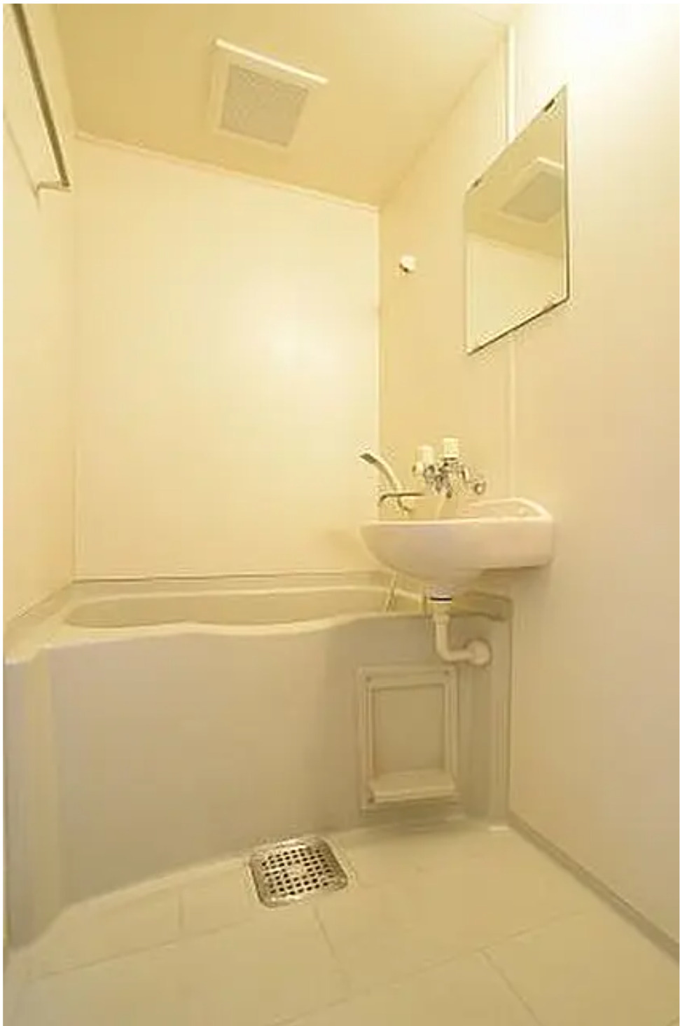 ★ポータル未掲載★【大阪府】大阪市都島区　1棟収益売りマンション　「都島駅」徒歩４分！　クレスト都島の浴室