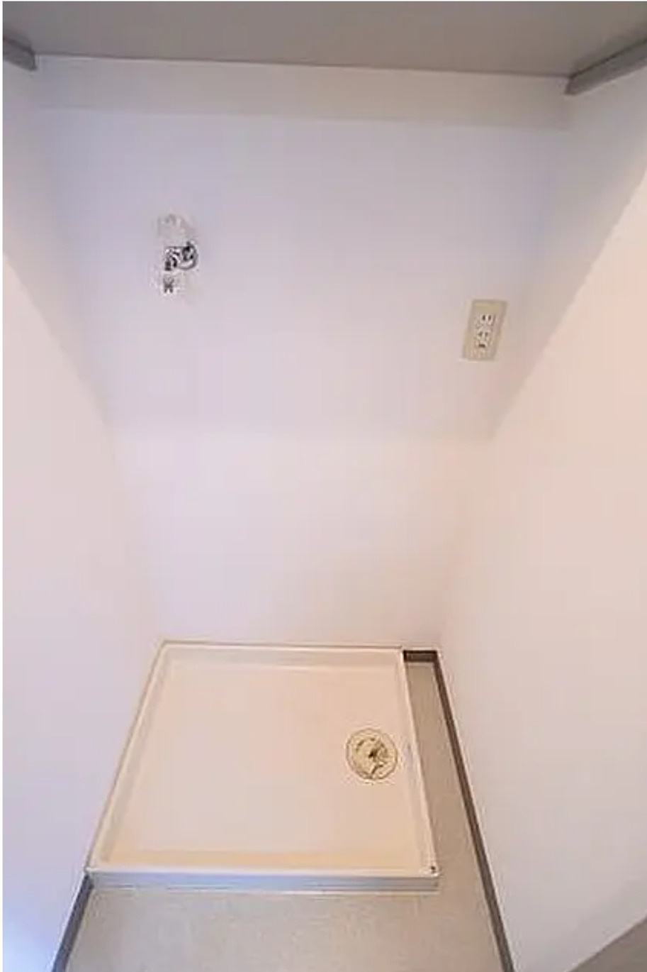 ★ポータル未掲載★【大阪府】大阪市都島区　1棟収益売りマンション　「都島駅」徒歩４分！　クレスト都島のランドリースペース