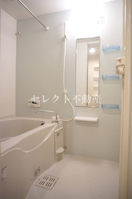 【浴室】 | アウローラⅢ | 【アウローラⅢ】落ち着いた空間のお風呂です