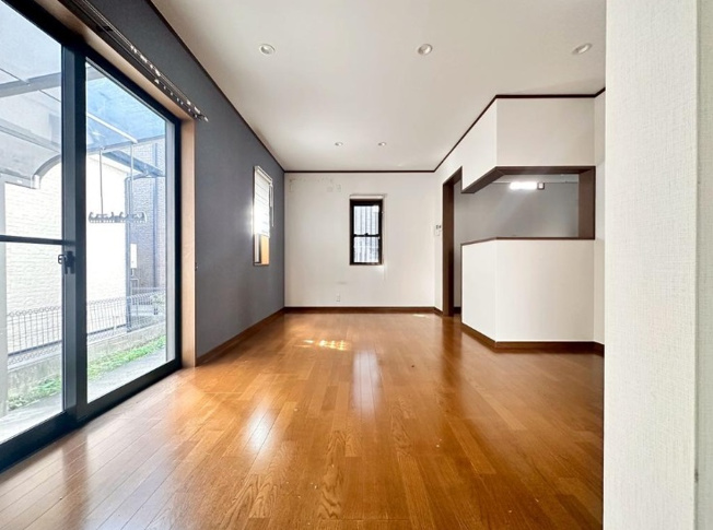 【居間・リビング】