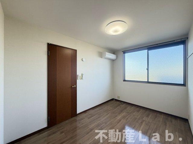 ハピネス高柳　Ｃ棟のバルコニー