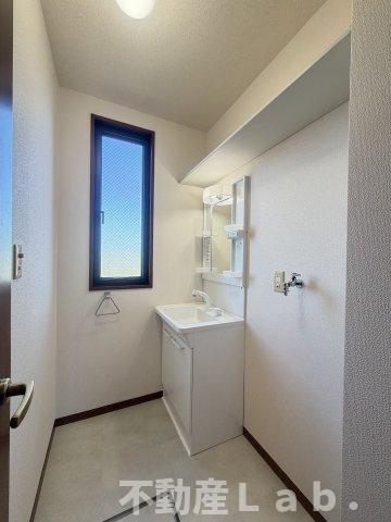 ハピネス高柳　Ｃ棟の洗面所