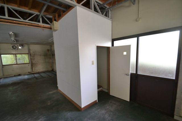 【内装】 | 大野倉庫