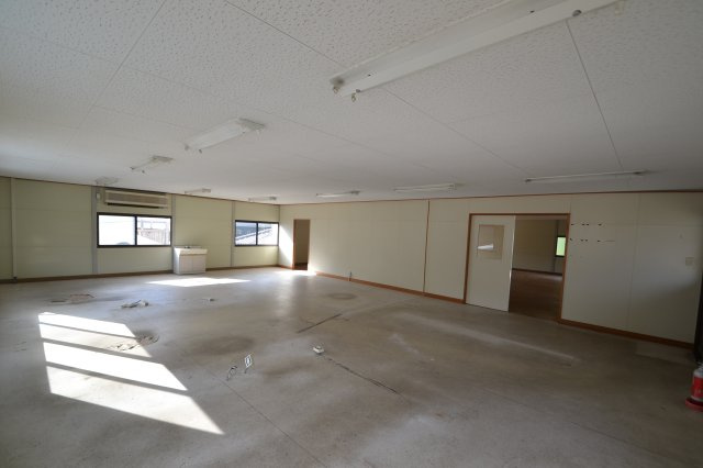 【内装】 | 大野倉庫