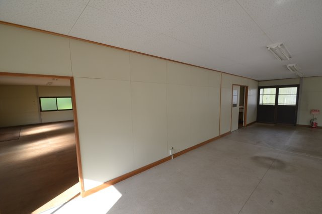 【内装】 | 大野倉庫