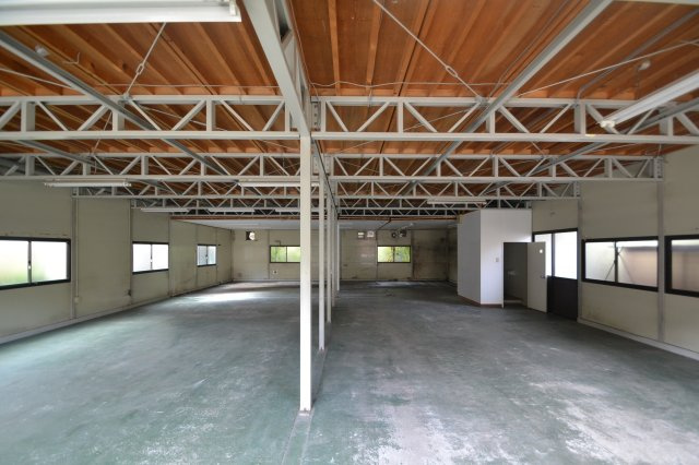 【内装】 | 大野倉庫