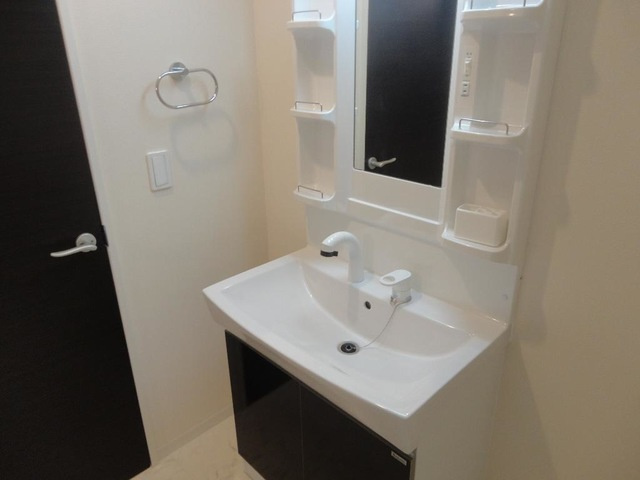 Bel Tramonto（ベルトラモント）の独立洗面台|洗髪洗面化粧台